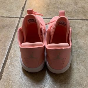 Pink Jordan AJ first class
